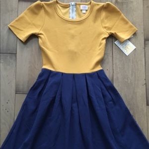 LULAROE AMELIA DRESS!